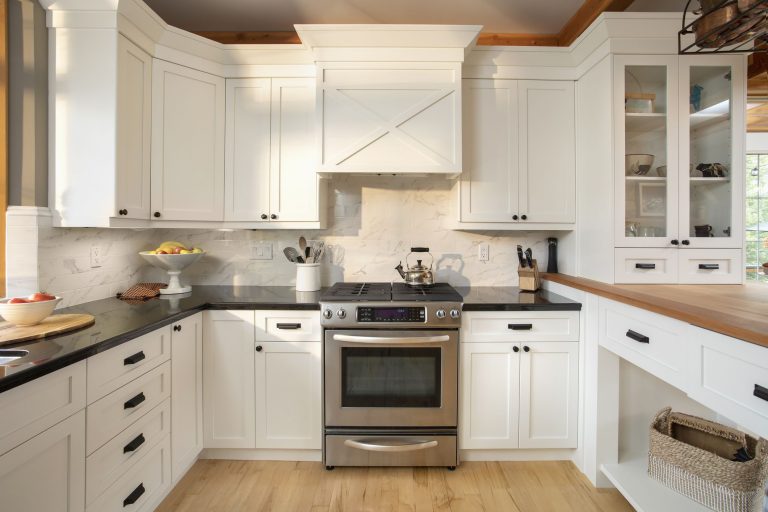 Five Tips to Consider to Make an Informed Decision when Buying Kitchen Cabinets