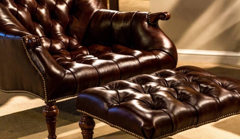 HOW TO REMOVE STAIN FROM LEATHER UPHOLSTERY: