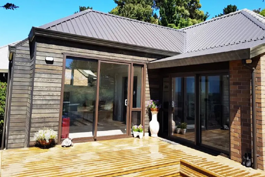 6 Indoor-Outdoor Ideas For House Extensions In Christchurch