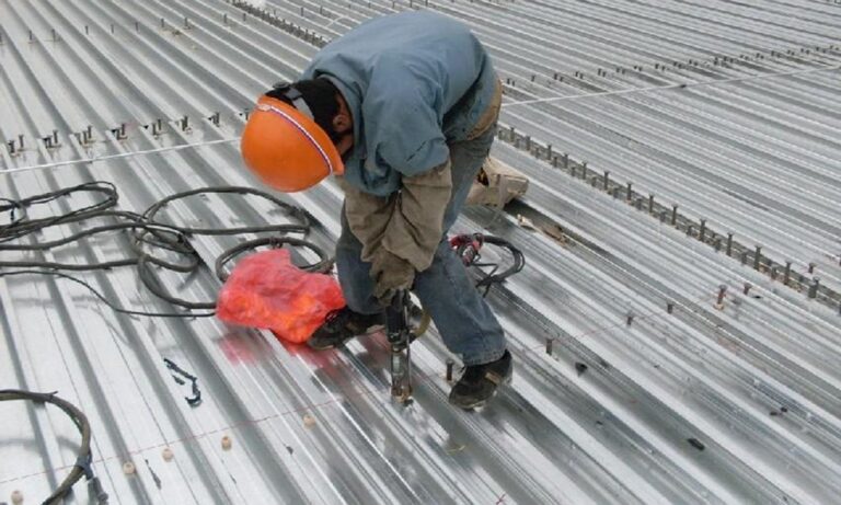 Why You Should Restore Your Roof Before Melbourne’s Rainy Season