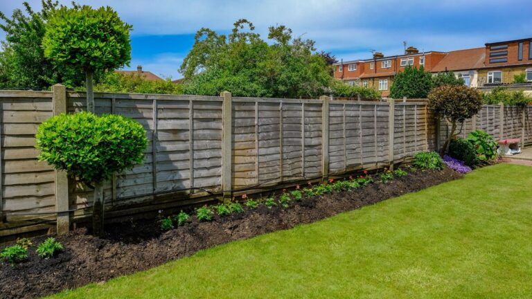 Are UK Homeowners Underestimating the Cost of Cheap Garden Fencing